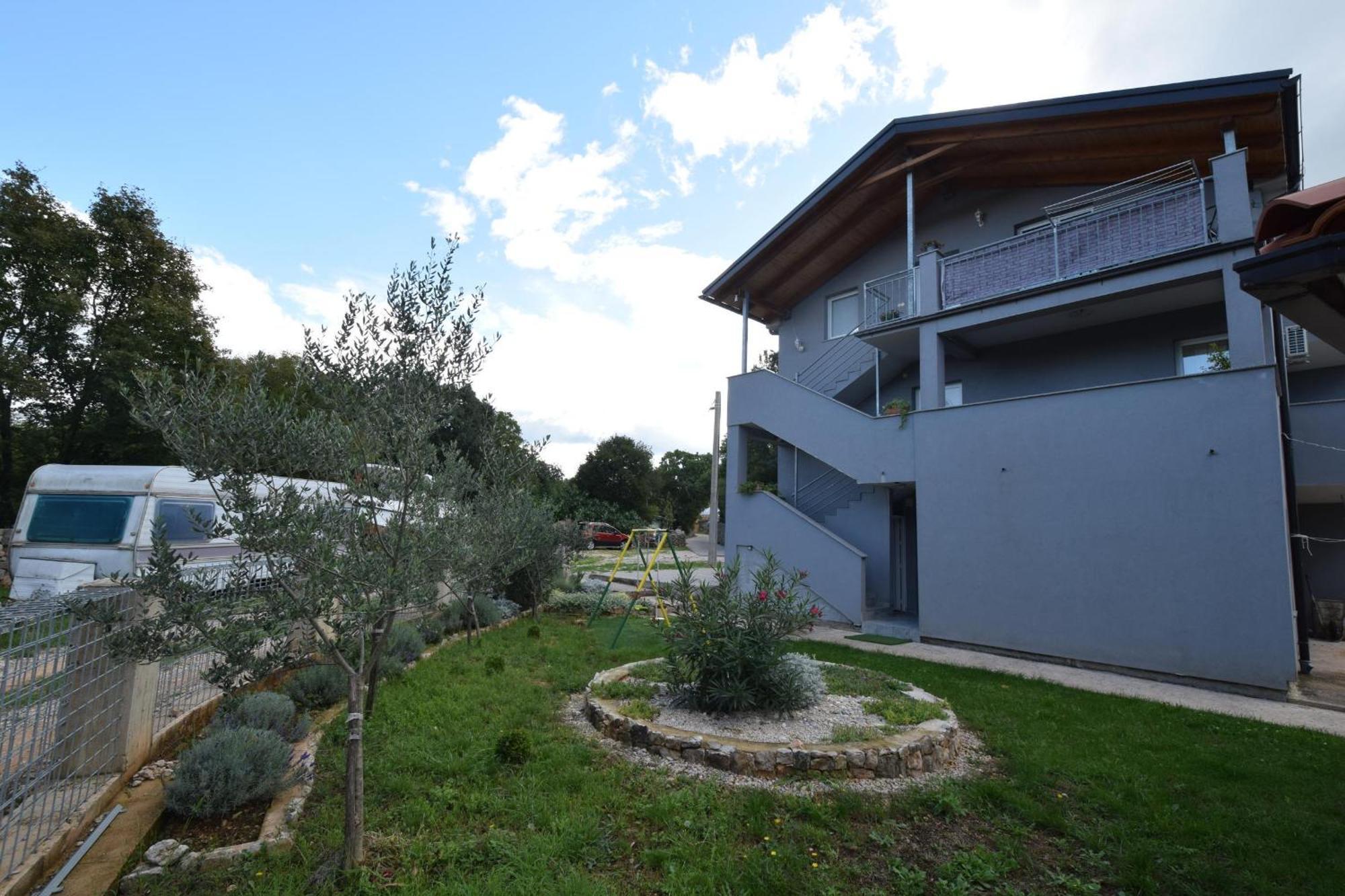 Apartments Cindric Malinska Exterior foto